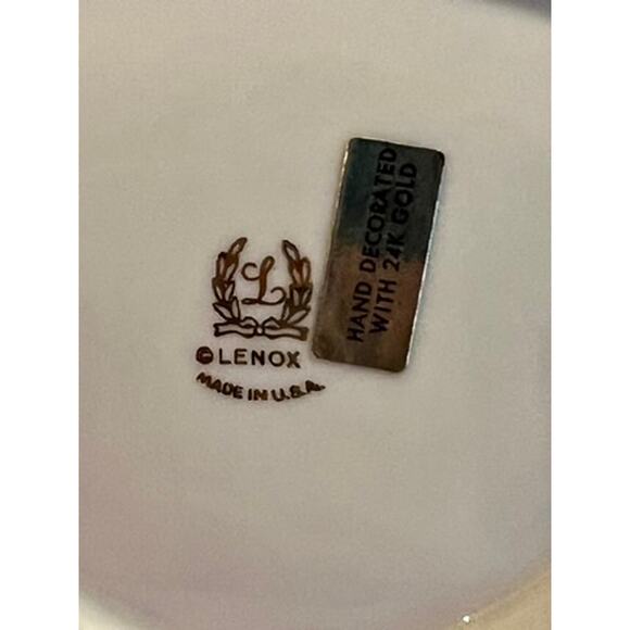 Lenox Fan Shaped Dish-Porcelain Gold Trim-1980s-Vintage Decorative Bowl-Trinket - Picture 5 of 7